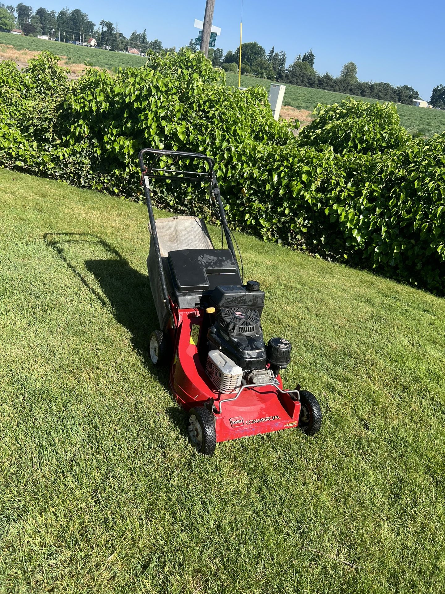 21” Toro Commercial Lawn Mower
