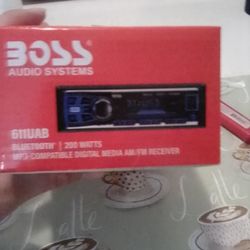 Boss Audio System 200 Watts (Brand New)