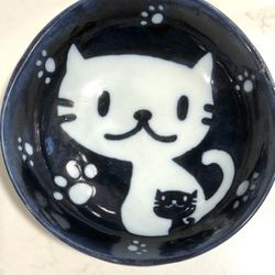 Adorable Mino Ware Japan Ceramics Blue & White Kitty Cats Design Bowl Appox 5.25” diameter x 1.75” T