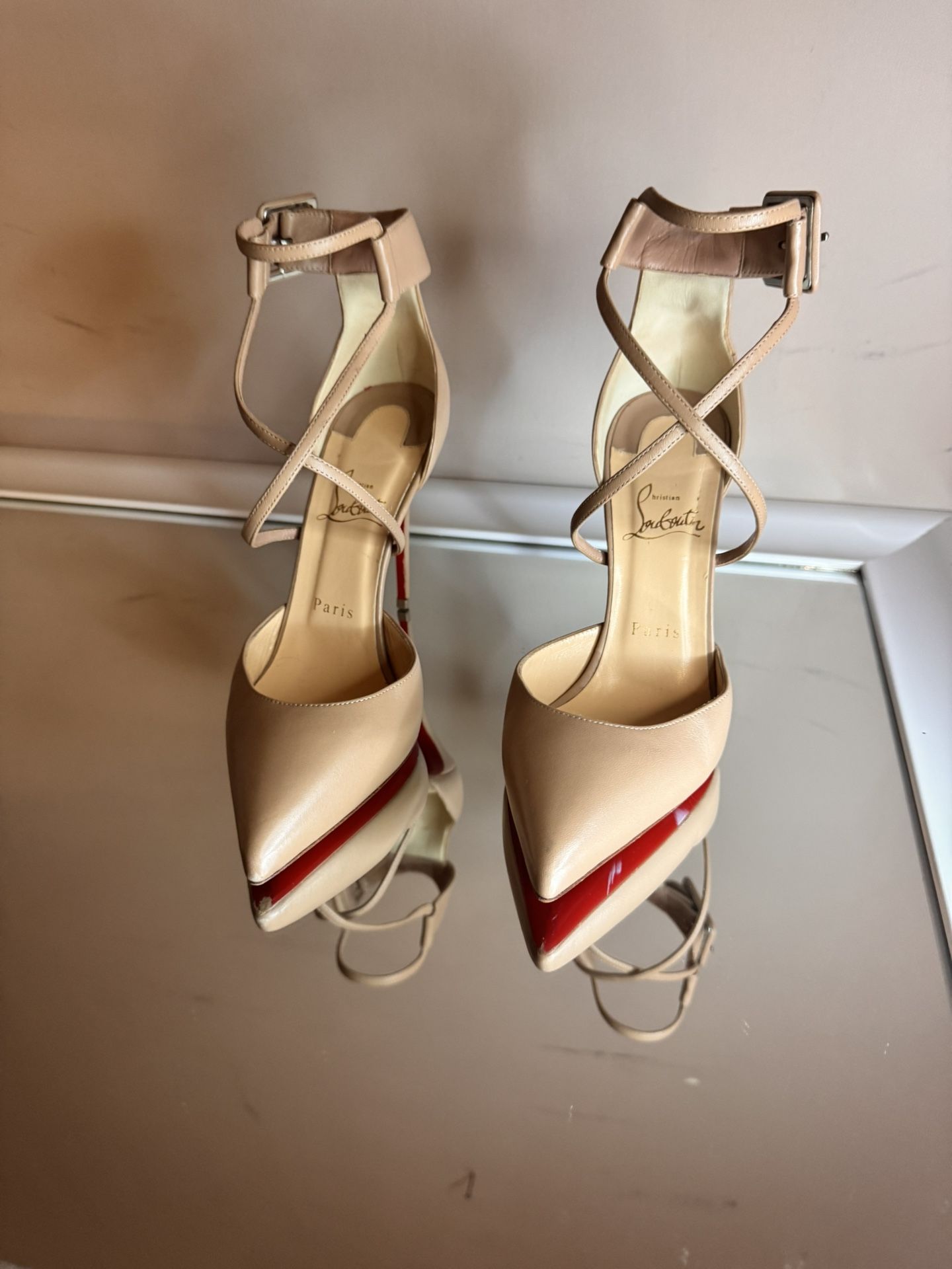 Christian louboutin Nude Suzanne 100 Pumps Size 38 1/2