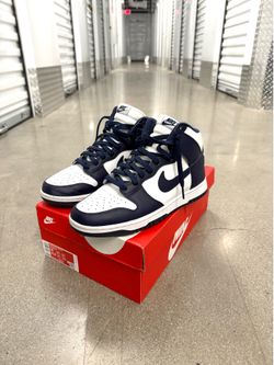 Nike Dunks Navy Blue Size 10