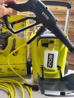 PRESSURE WASHER
