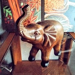 Glass Elephant