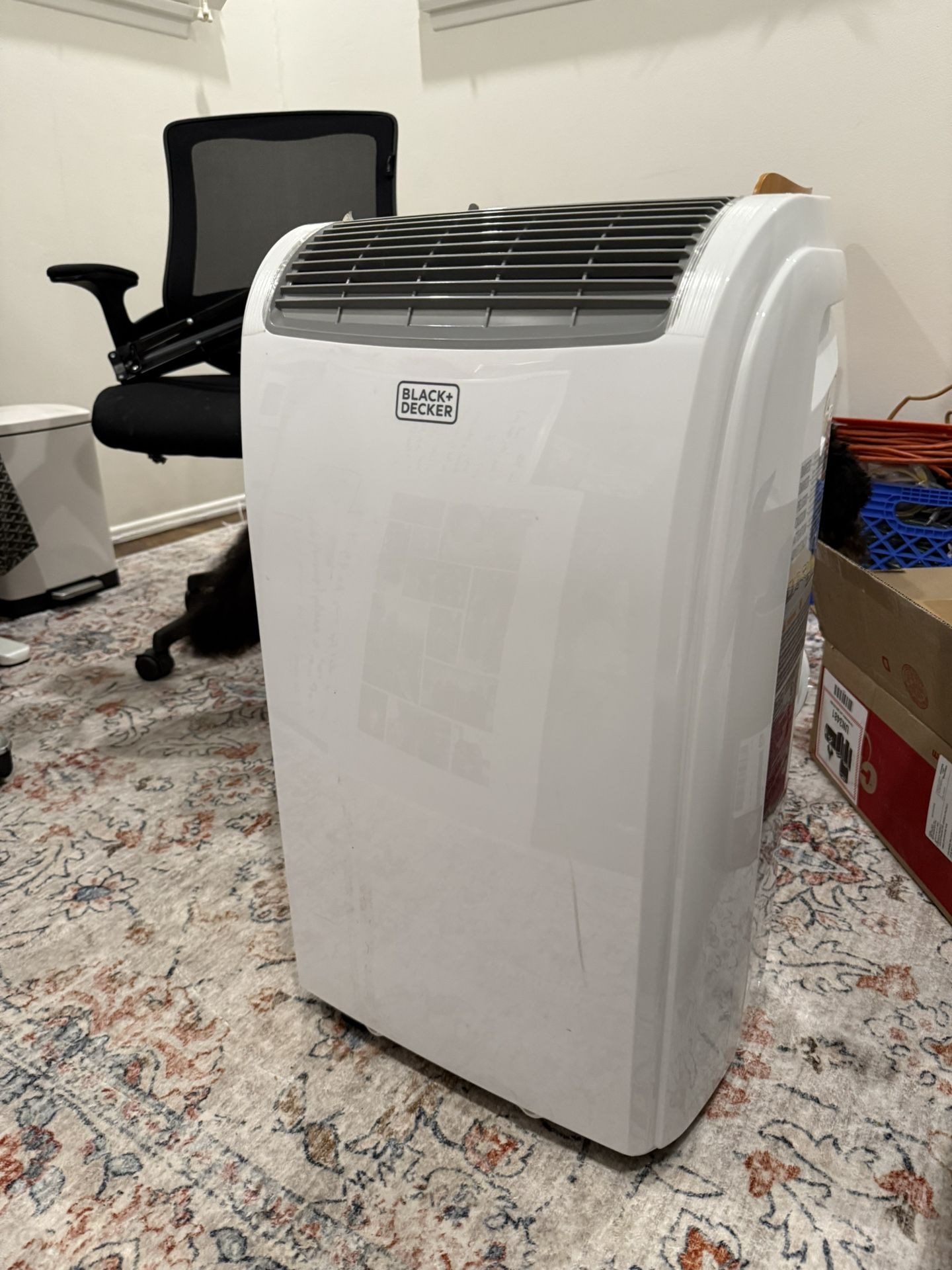 Black+Decker Portable Air Conditioner – Powerful AC Unit (Great Condition)