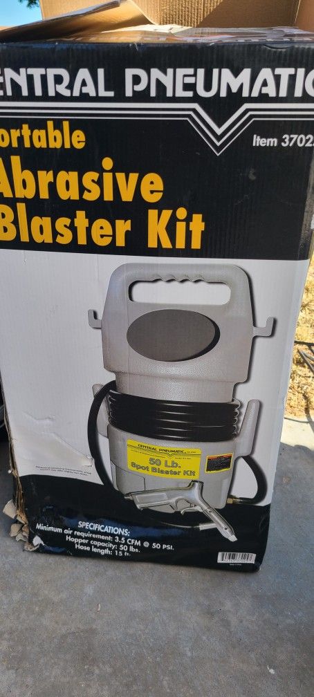 Central Pneumatic Abrasive Blaster