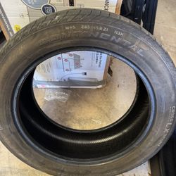 285/45 R21.   Continental.  4 XTires In Good Condition 