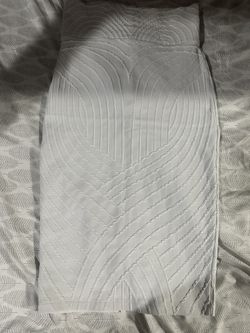 Bebe Skirt