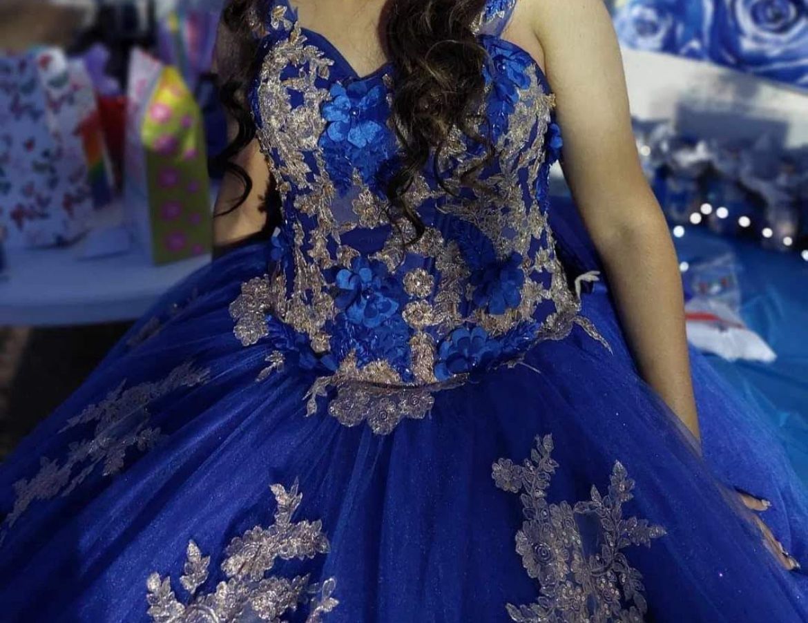 QuinceaƱera Dress