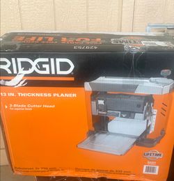Ridgid 15 Amp 13" Thickness Planer