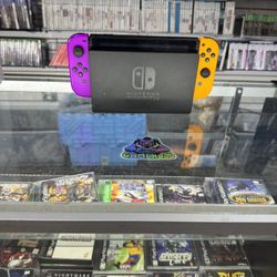 Nintendo Switch Complete With Dock $160 Gamehogs 11am-7pm
