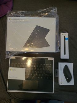 Microsoft Surface Pro 6 - New w/ keyboard/mouse/stylus