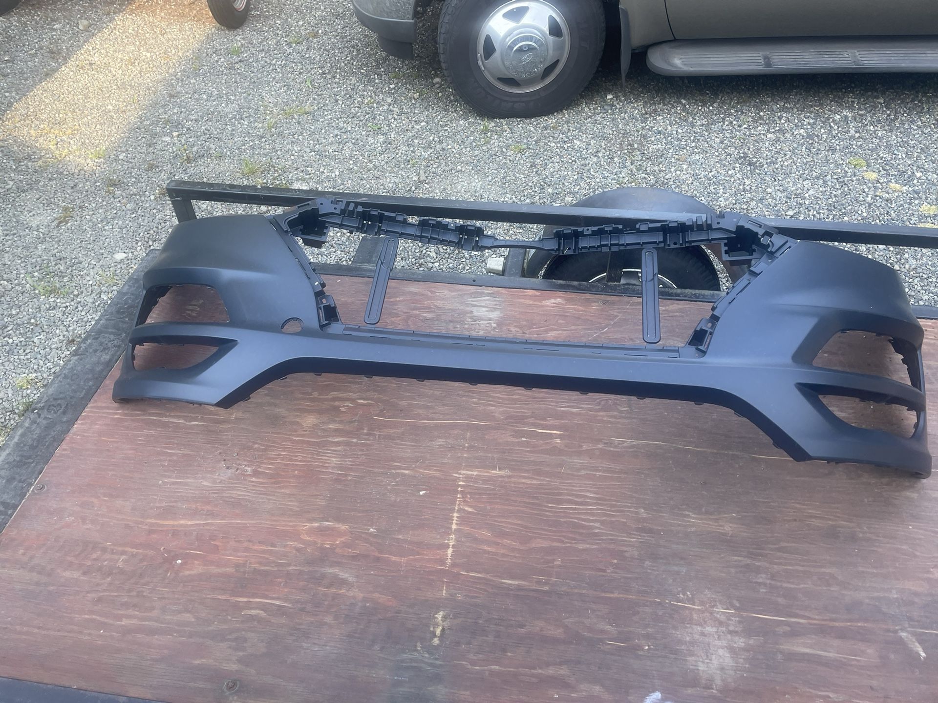 2019-2020 Hyundai Tucson Front Bumper
