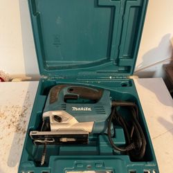 6.5 Amp Corded Variable Speed Lightweight Top Handle Jig Saw with Case - Makita