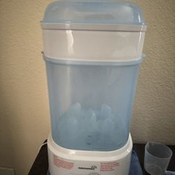 Baby Bottle Sterilizer & Dryer – Grownsy – Clean & Good Condition