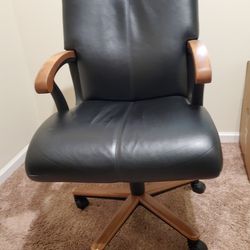 leather office chair 