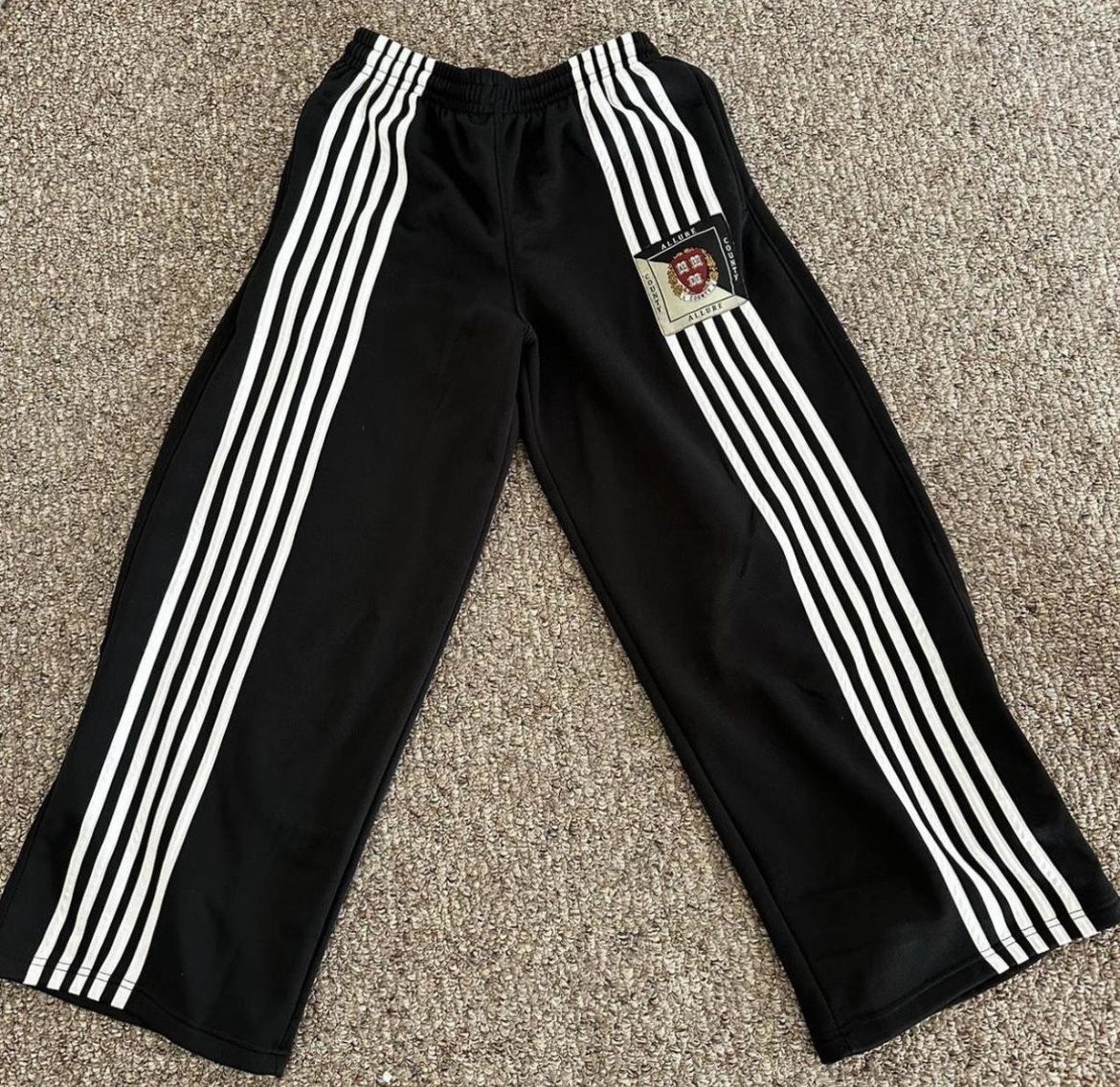 Allure County Sweatpants