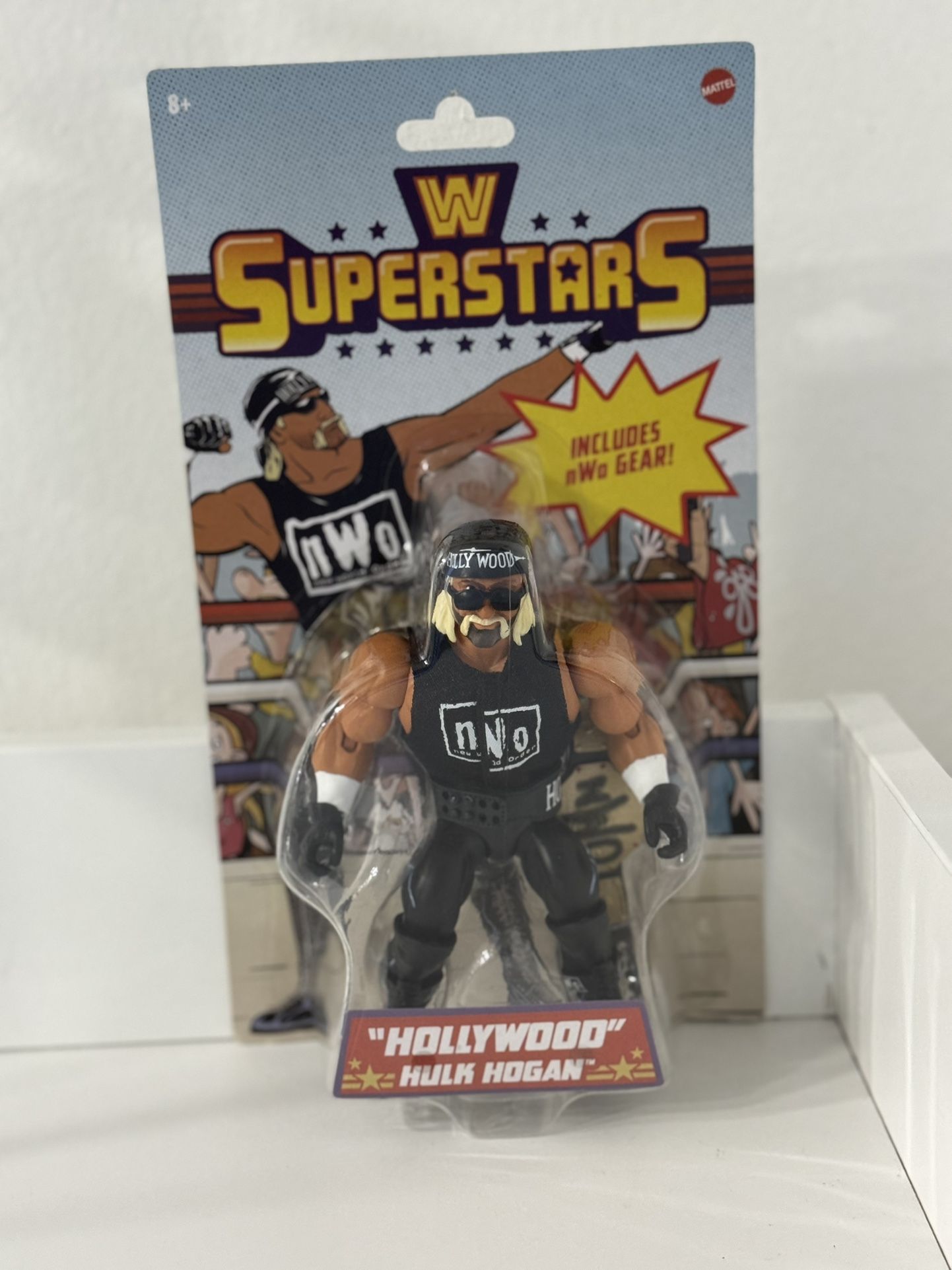 Mattel WWE SuperStars Series 1 Hollywood Hulk Hogan Wrestling Figure 