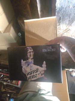 The Exorcist Horror Headz Head and Bed Bobblehead