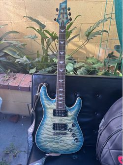 2018 Schecter Omen Extreme-6 electric guitar