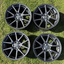 Tesla Model 3 OEM Aero 18” Wheels & Covers - Set of 4