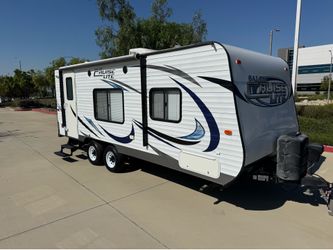 2015 salem cruise light 22ft