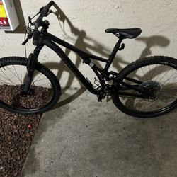 Stump Jumper Specialized Mountain Bike