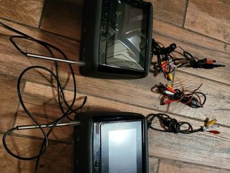 Chameleon BSD-705 headrests/DVD players