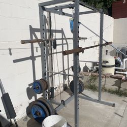 Bench press/squat rack 