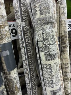Area Rug on sale 🔥‼️
