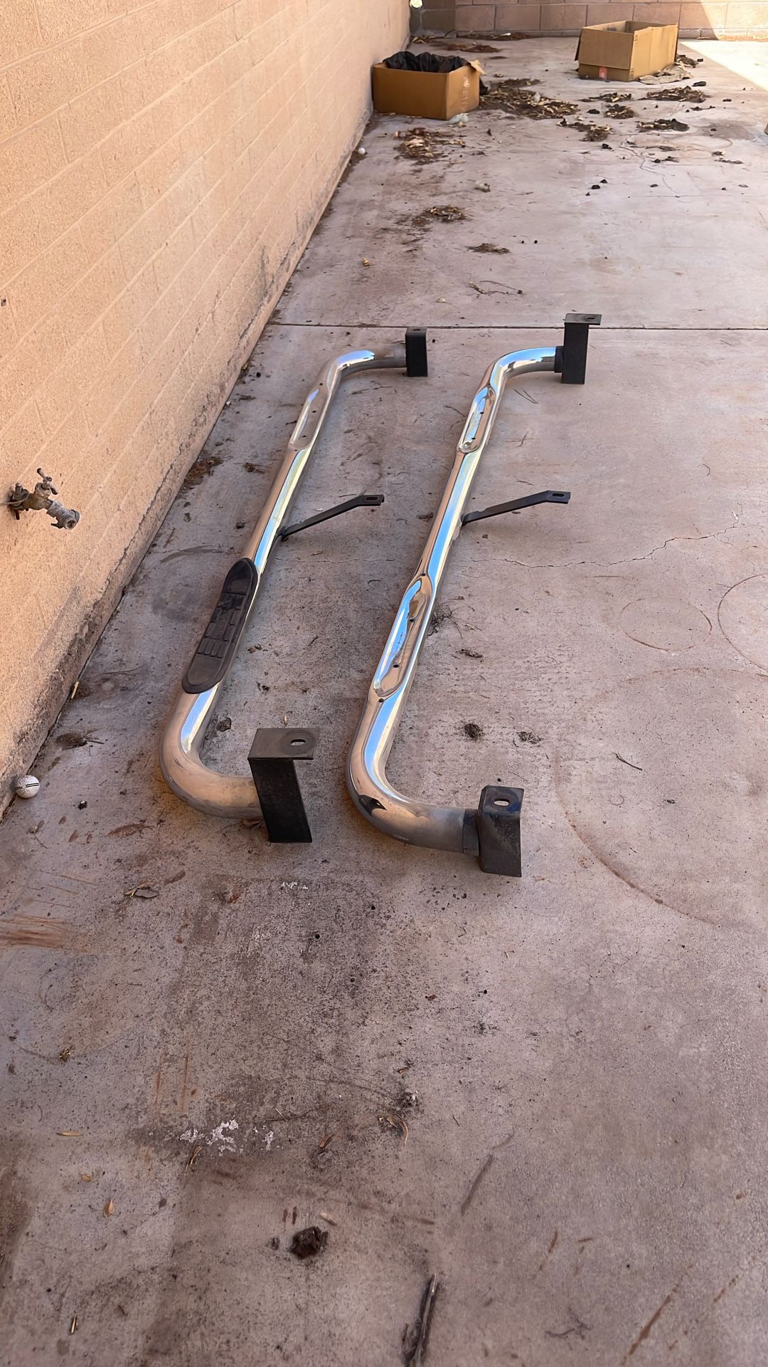 Chevy/GMC Running Boards/ Nerf steps