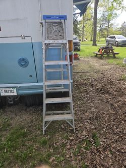 6' Step Ladders