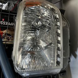 Headlights 2014-2021 Tundra 