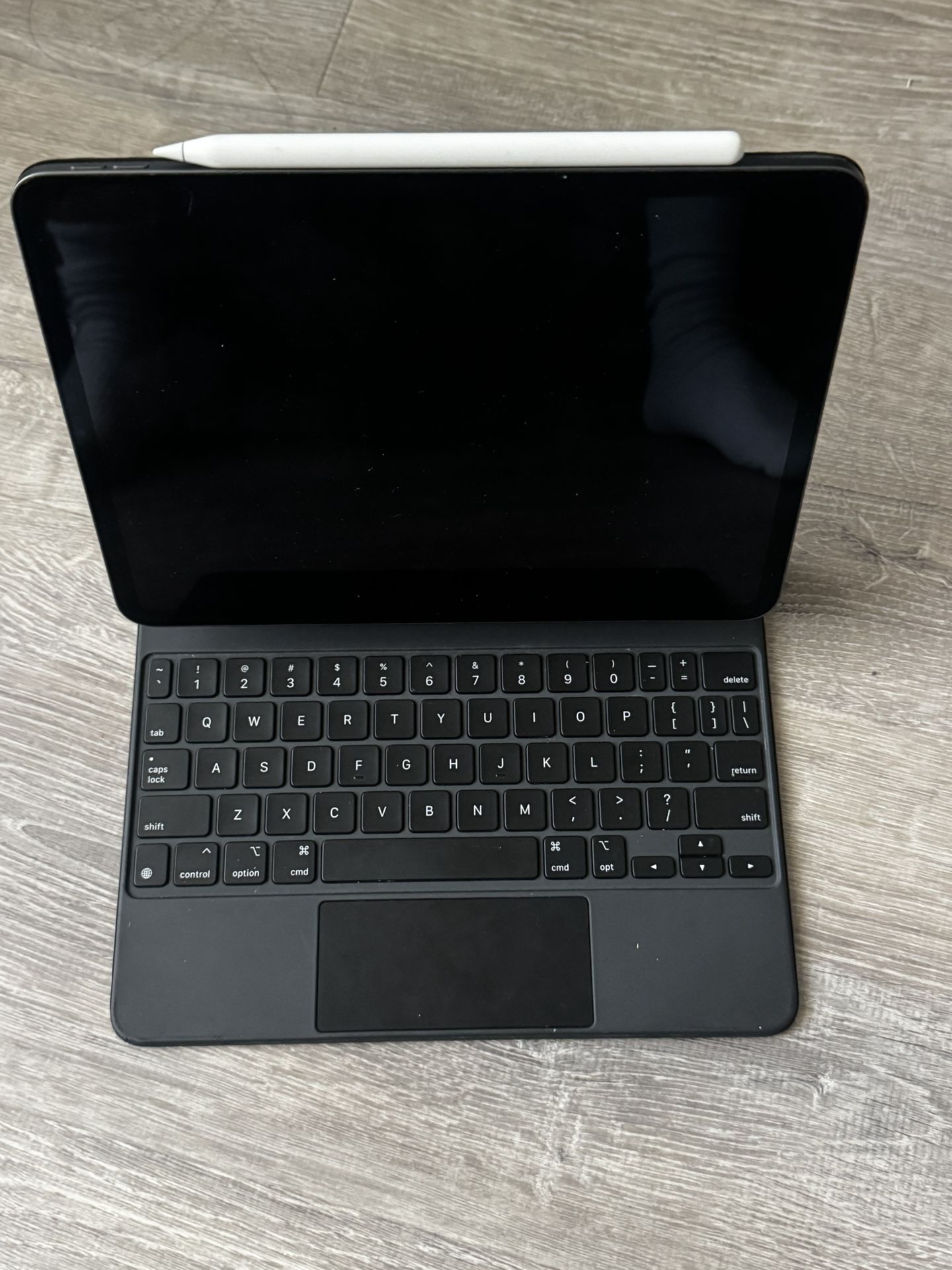 iPad Pro With Magic Keyboard And Apple Pencil