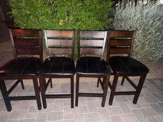 Barstool Chairs set of 4