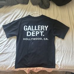 GALLERY DEPT. SHIRT SIZE MEDIUM