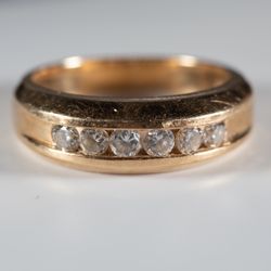 Gold Diamond ring
