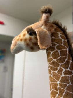 73 inch FAO Schwarz standing plush giraffe