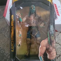 AEW UNRIVALED COLLECTION LUCHASAURUS #41