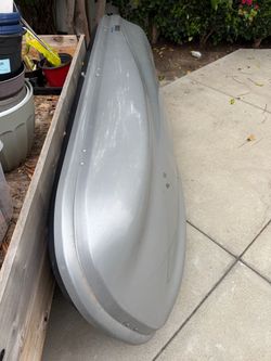 Thule Roof Cargo Box - Silver