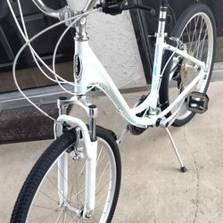 Schwinn FordHam Aluminum Bike 