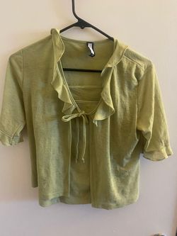 Green Ruffle Tie-Front Short Sleeve Top
