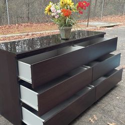 Ikea Modern Long Dresser  With Big Drawers. Drawers Sliding Smoothly. Delivery Available. Se Habla Español 