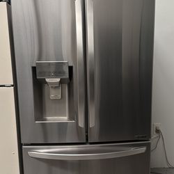 Refrigerator LG Good Condition 3 Door French Door