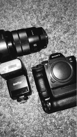 Camera: Sony A7iii |Lens: Sony - E PZ 18-105mm f/4.0 G OSS Power Zoom |Flash : Godox TT350