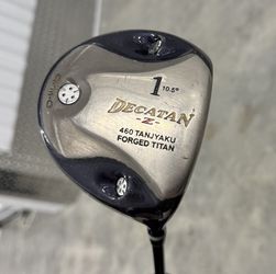 used American Club Decatan-Z golf driver. Key features include:  Brand: American Club Model: Decatan-Z Loft: 10.5 degrees Construction: 460 Tanjyaku F