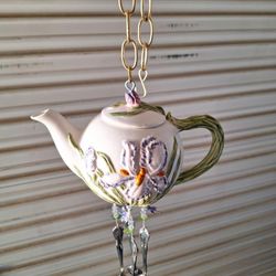 Pretty Wind Chime Teapot