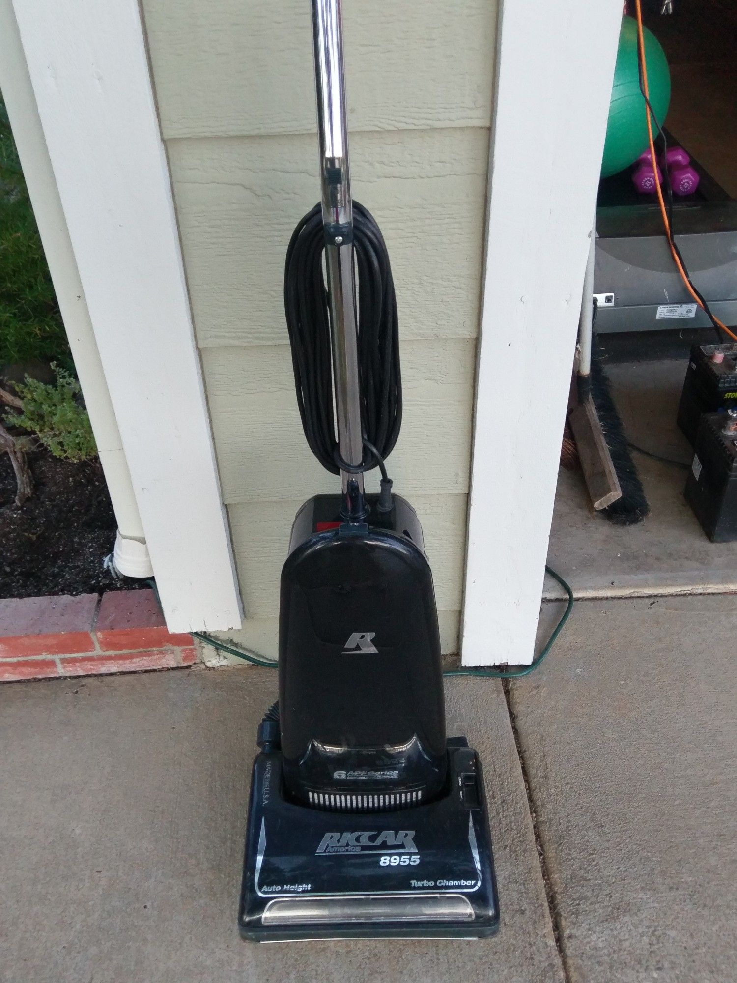 Riccar 8955 Upright Vacuum Cleaner