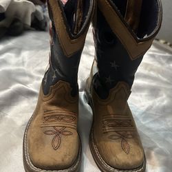 Kid boots size 10.5