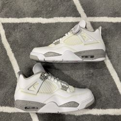 JORDAN 4 WHITE OREO SIZE 10.5