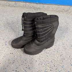 Men's Size 10 Snow Boots